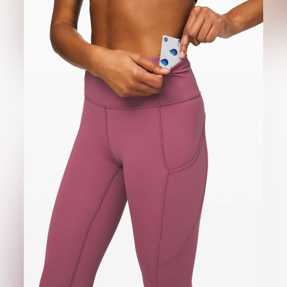 Lululemon Fast and Free Tight II 25" lNon-Reflective Nulux Plumful - Picture 4 of 9